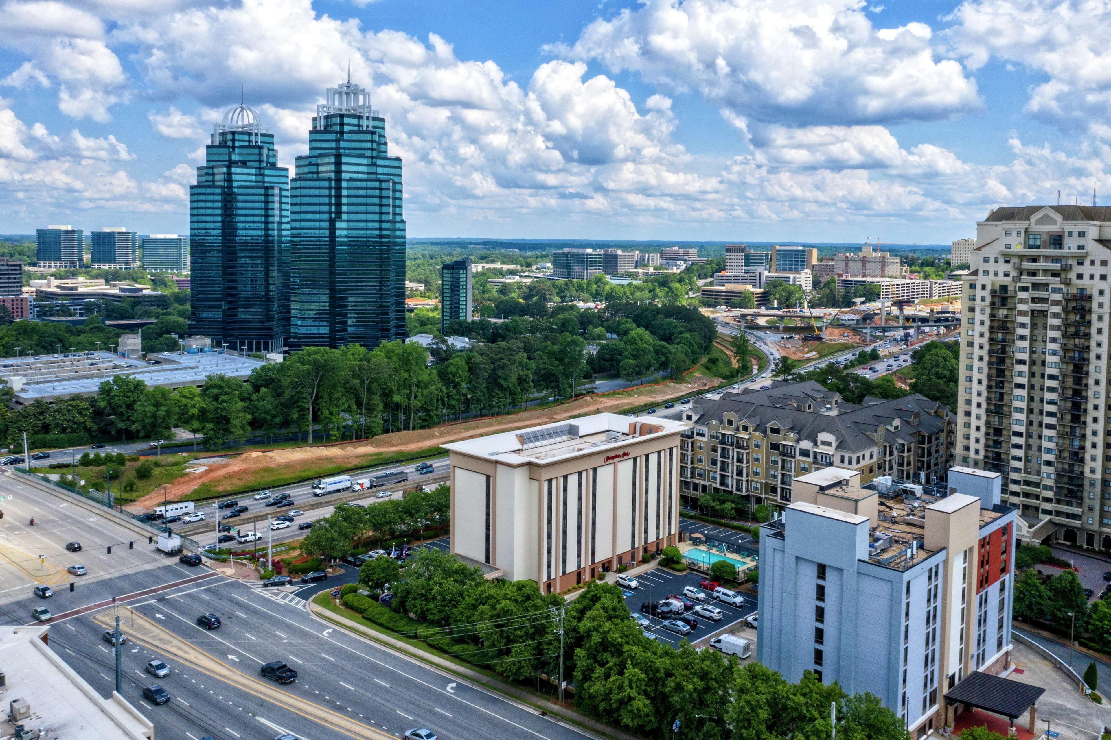 Hampton Inn Atlanta Perimeter Center Sandy Springs Exterior foto